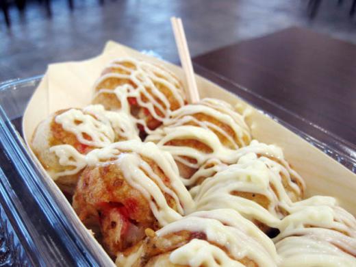 2010/06/28 12:19/「くるポン」東和名物たこ焼き