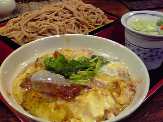 2010/09/17 19:58/「嘉司屋」カツ丼と大もりそばを食す