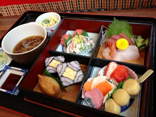 2012/02/29 10:13/●三日間限定20食!「ひな祭り弁当」ご用意いたします♪