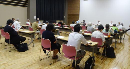 2020/09/06 15:00/号外―賢治記念館の上に家をのっけるようなもの…「新図書館」構想に異論噴出!?