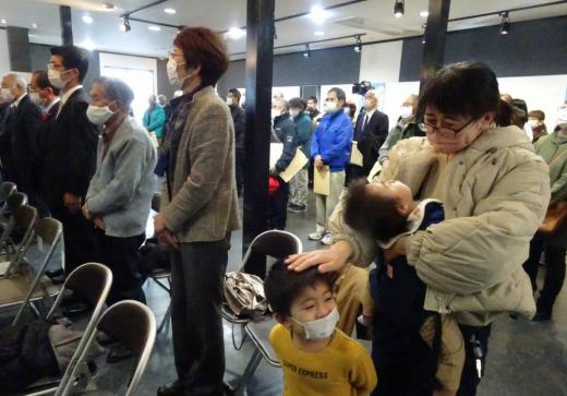 2021/12/05 14:49/「市民不在の市政にNOを!?」…小原候補の事務所開きに350人超