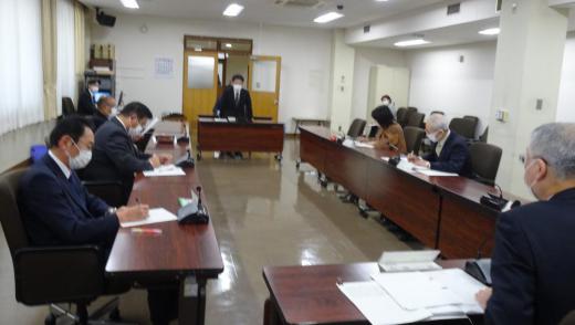 2021/12/23 18:39/花巻市長選まで、あと1か月…”パワハラ”陳情はふたたび、継続審査へ、「無理」が通れば「道理」が引っ込む