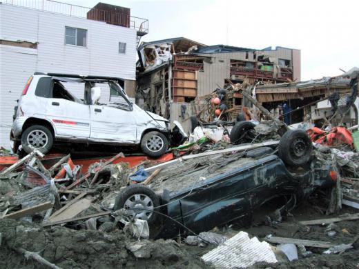 2022/03/11 11:58/ウクライナ危機と東日本大震災―そして、82歳の老残と…、一方では「弾に もマケズ」の愚劣パロディも〜懸念される言語中枢の崩壊!?