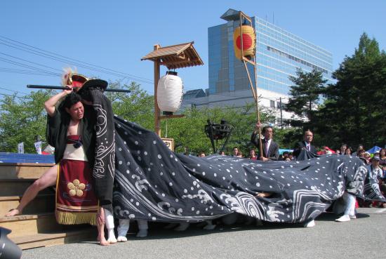 2012/05/19 16:00/【第23回ながい黒獅子まつり〜平山 熊野神社】
