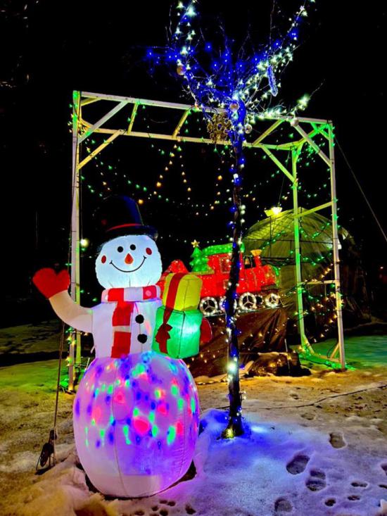 2025/12/01 16:56/高畠町太陽館イルミネーション!